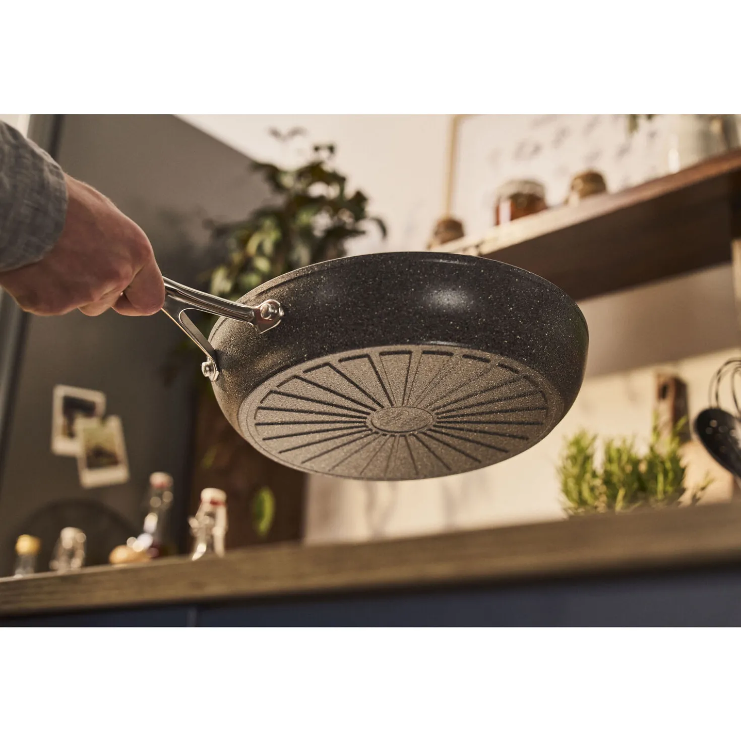 Bratpfanne, 28 cm, Aluminium, Titanverstärkte keramische Antihaftbeschichtung