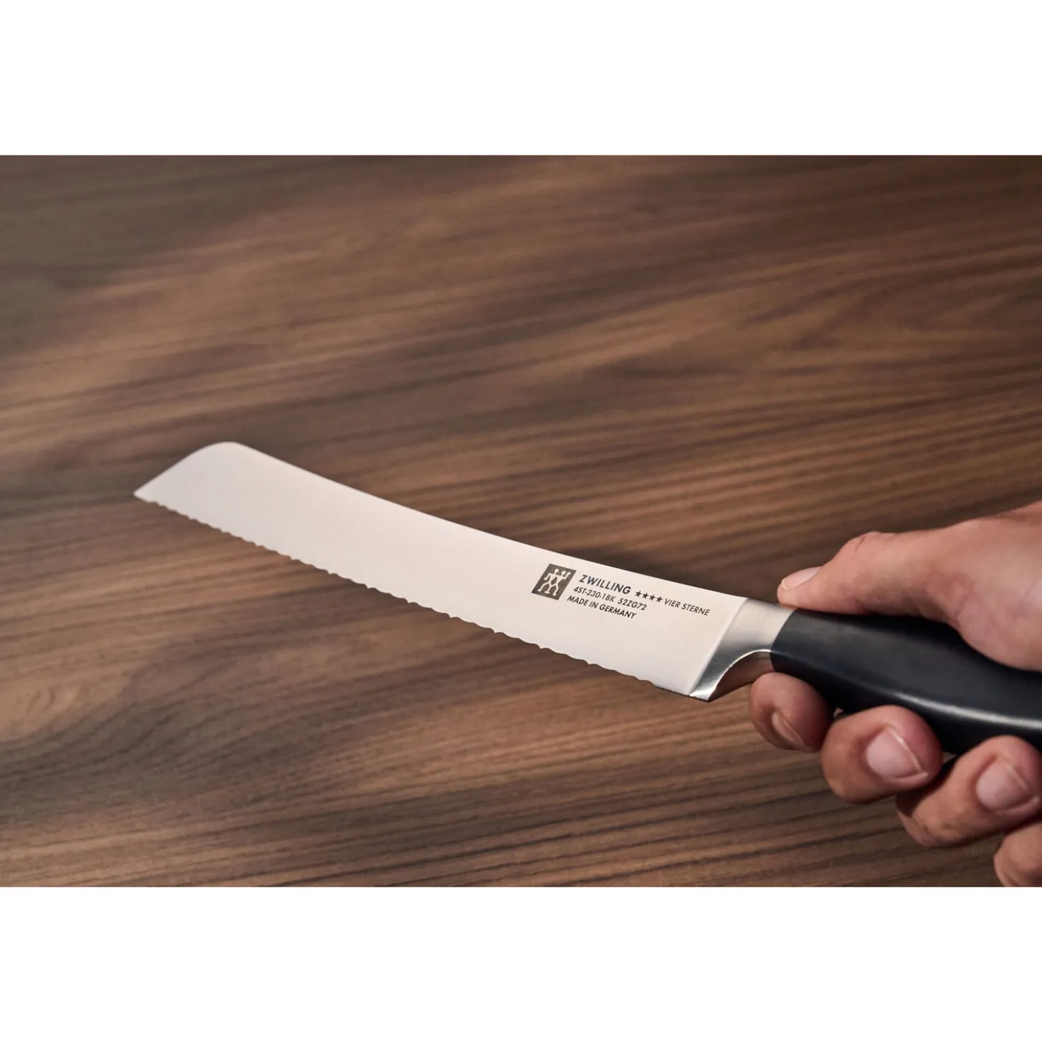 Brotmesser 23 cm, Invertierte Welle