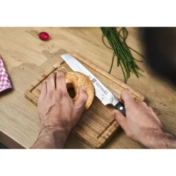 Brotmesser 20 cm, Wellenschliff