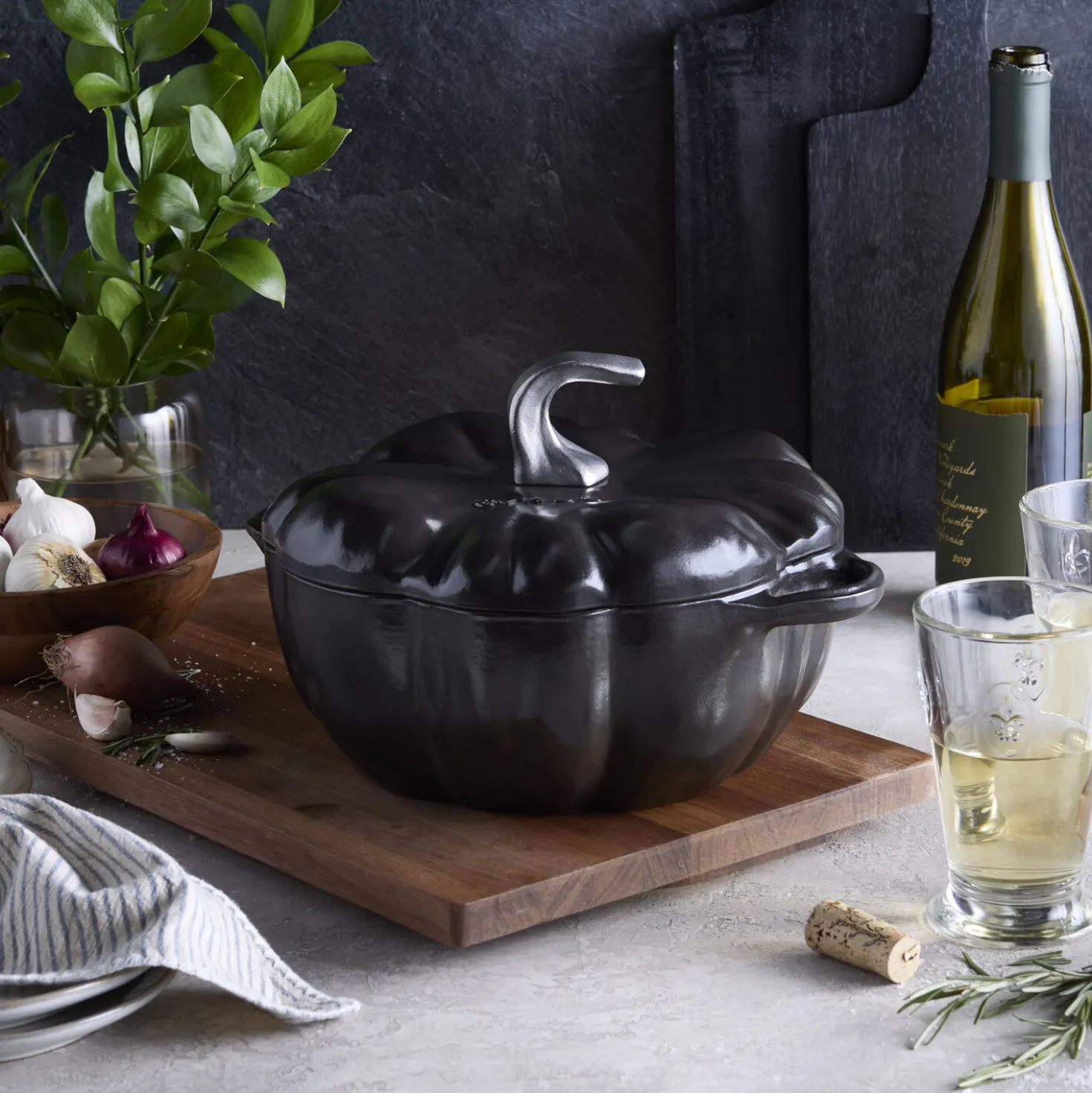 Cocotte 24 cm, Kürbis, Schwarz, Gusseisen