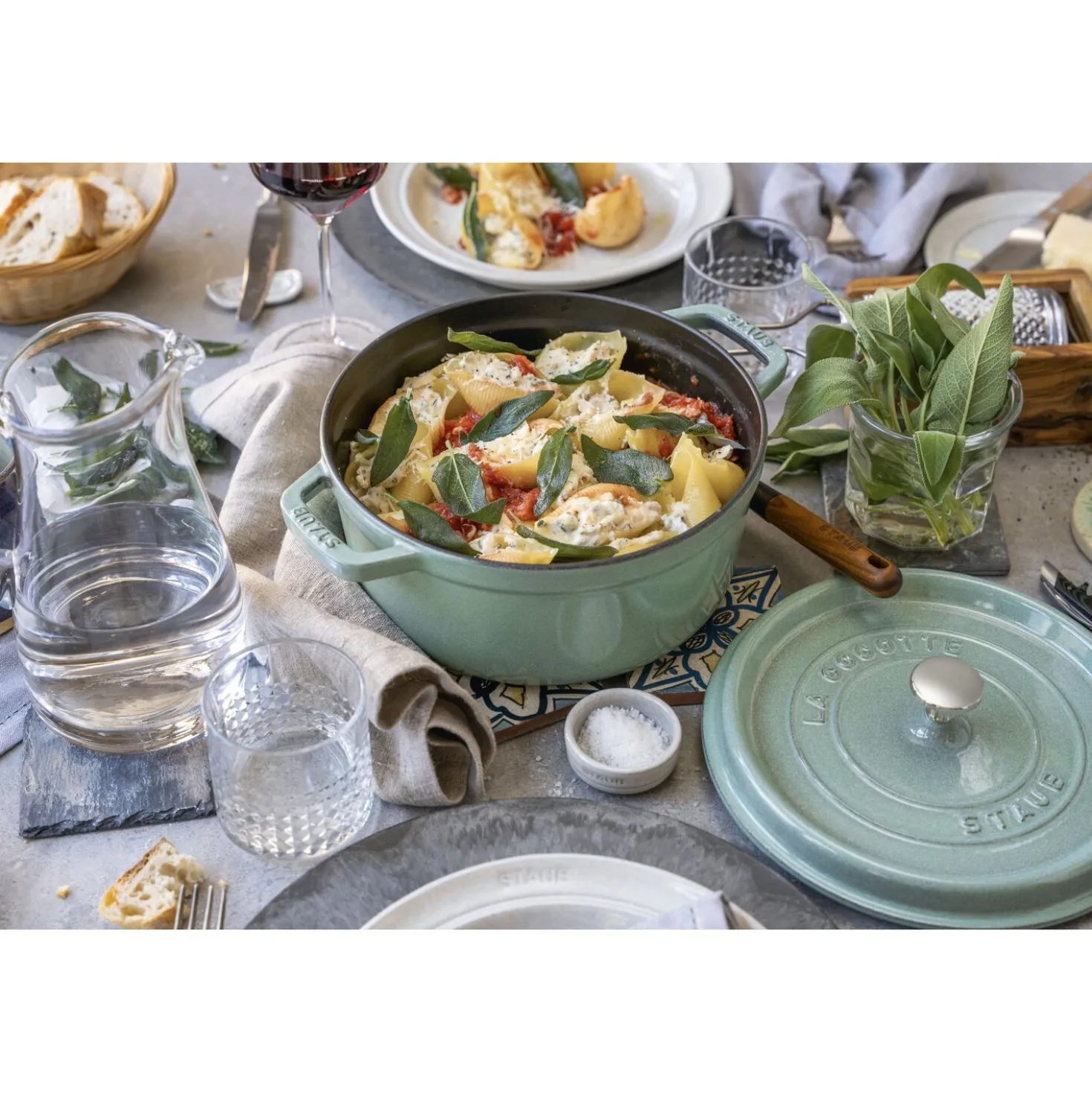 Cocotte 26 cm, rund, Salbeigrün, Gusseisen