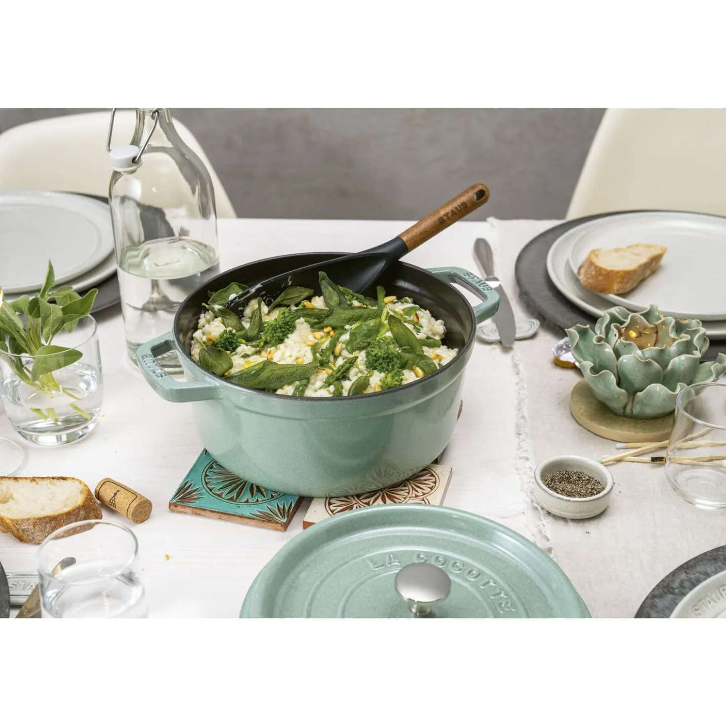 Cocotte 26 cm, rund, Salbeigrün, Gusseisen