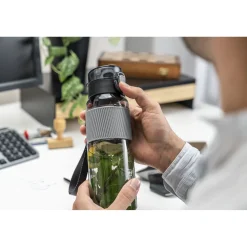 Trinkflasche, 680 ml, Tritan, Schwarz